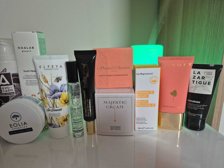 Нова Козметика - Лот