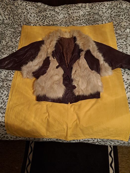 Дамско кожено яке