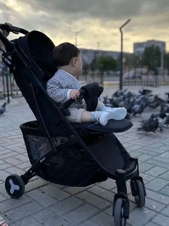 Продам коляску прогулочную