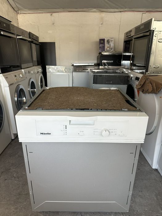 Съдомиялна +гаранция 1 година. MIELE за вграждане 60см. Безплатна доставка за София