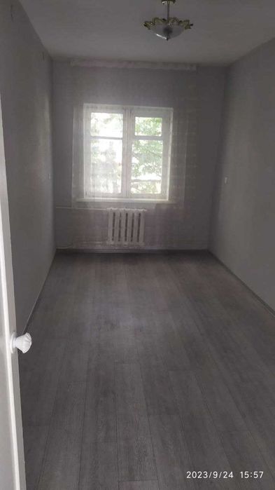 Сдаю 3- х комнатную квартиру в центре