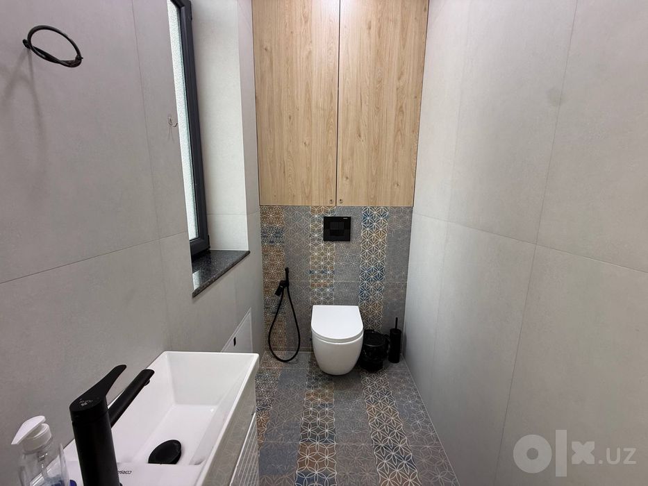 Юнусабад-14 отдельно стоящее здание 360кв.м 4уровней евро ремонт