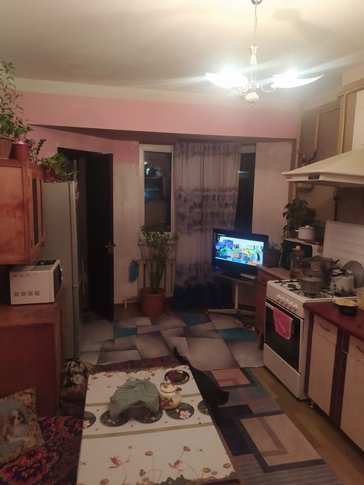 Продается сваю квартира