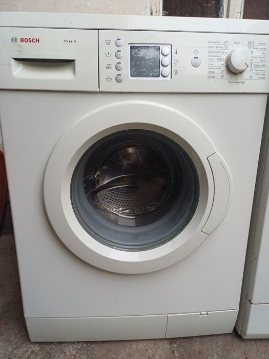 Срочно продаётся стиральная машинка Bosch 6кг отлично работает