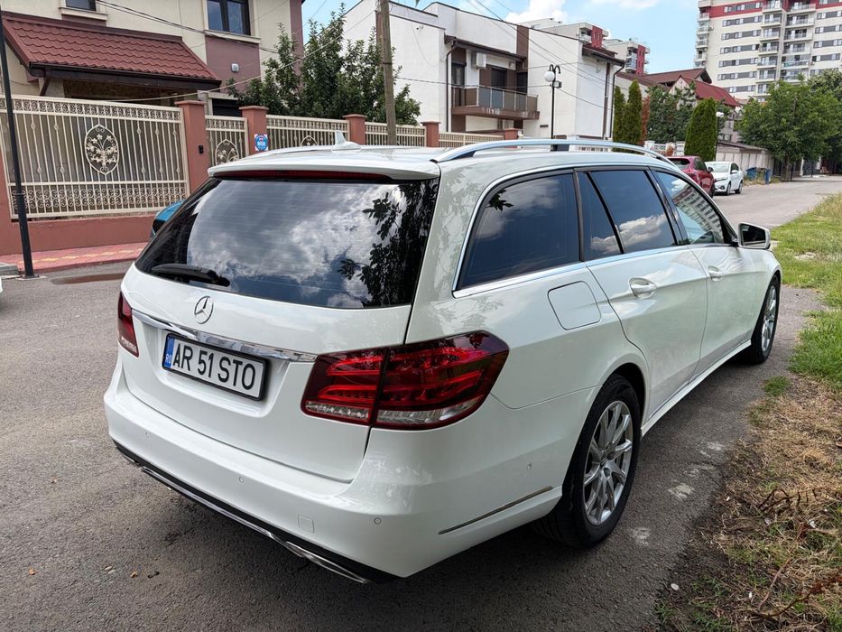 Mercedes Benz E 220D