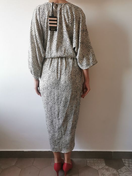 Rochie LYNNE mas. 38 NOUĂ cu etichetă