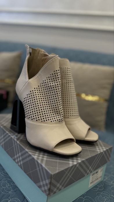 Туфли стильные, новые