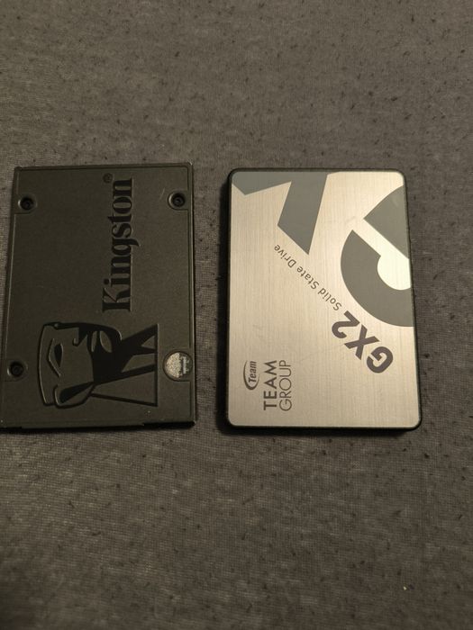 SSD 2 броя 240 и 128 GB