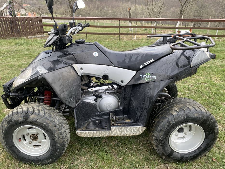 Vând atv e-ton 300