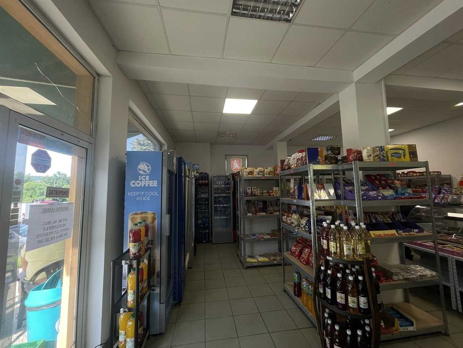 Дава се под наем Магазин в Габрово, Беленци - 92 кв.м за 433.5 € - Снимка #1