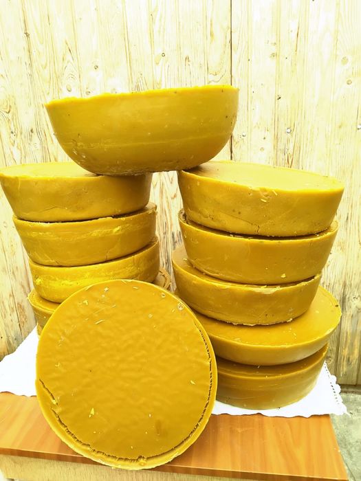 Vand ceara naturala de albine