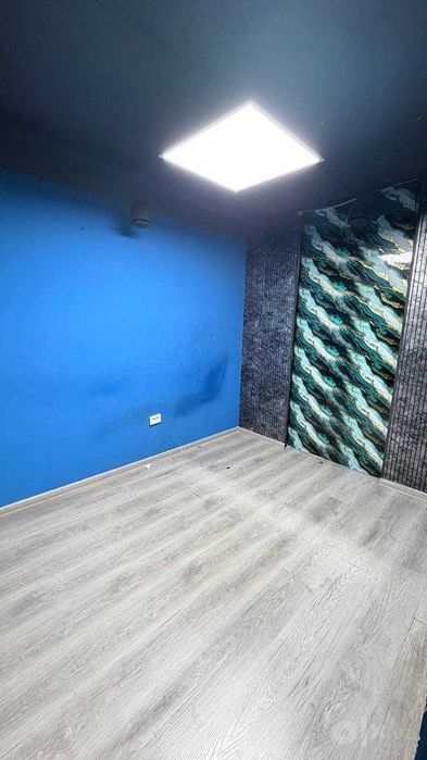 Аренда НЕЖИЛОЙ. Торговый центр  8 комнат 250м2