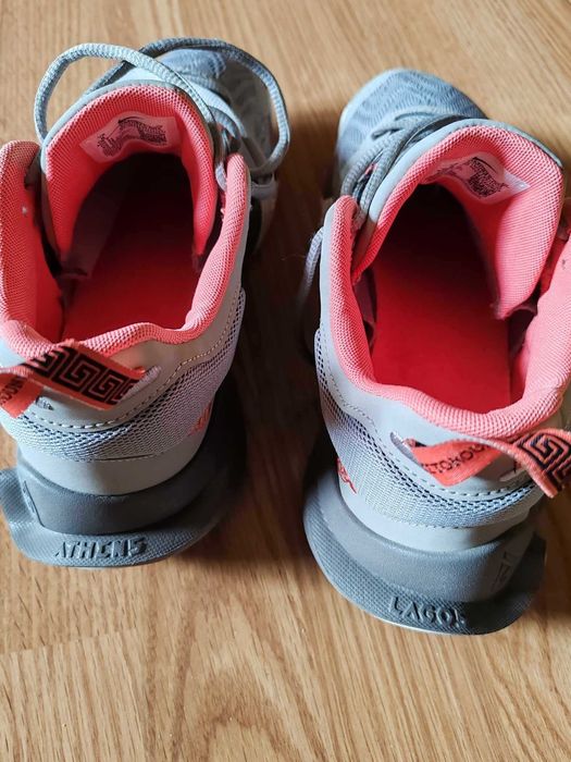 Adidași Nike Stare ok  Kander Waterproof