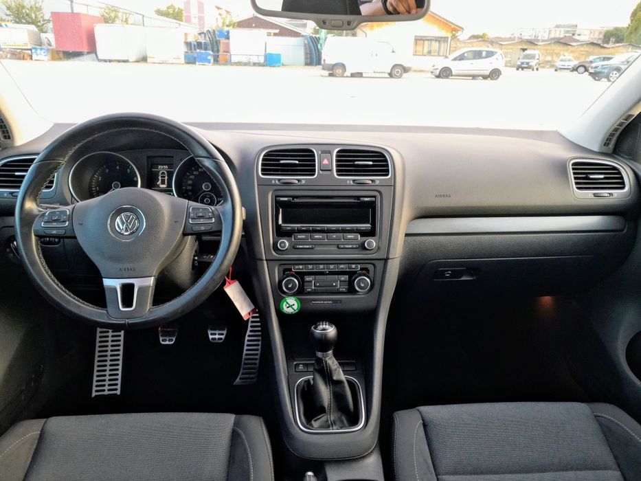 Volkswagen Golf Style
