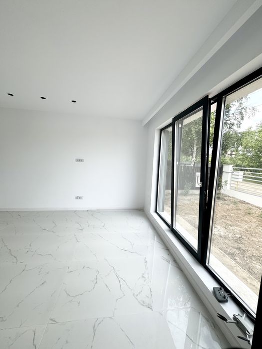 Casa individuala cu Predare Imediata - 500 mp teren