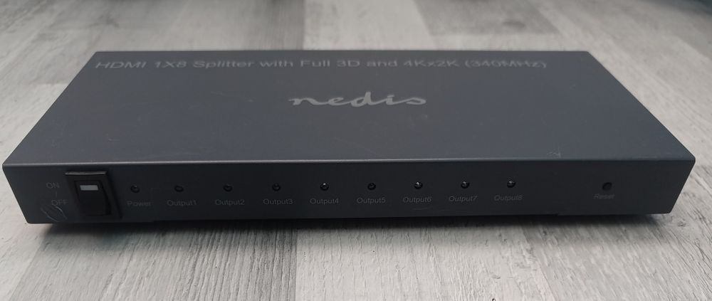 Splitter NEDIS  HDMI 8 porturi Full HD / 4k / 2k / 340 Mhz