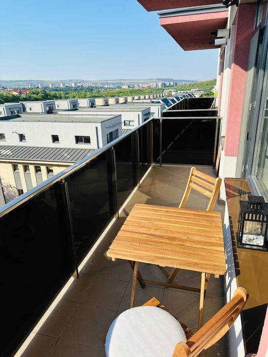 Inchiriere apartament 3 camere si parcare subterana Borhanci