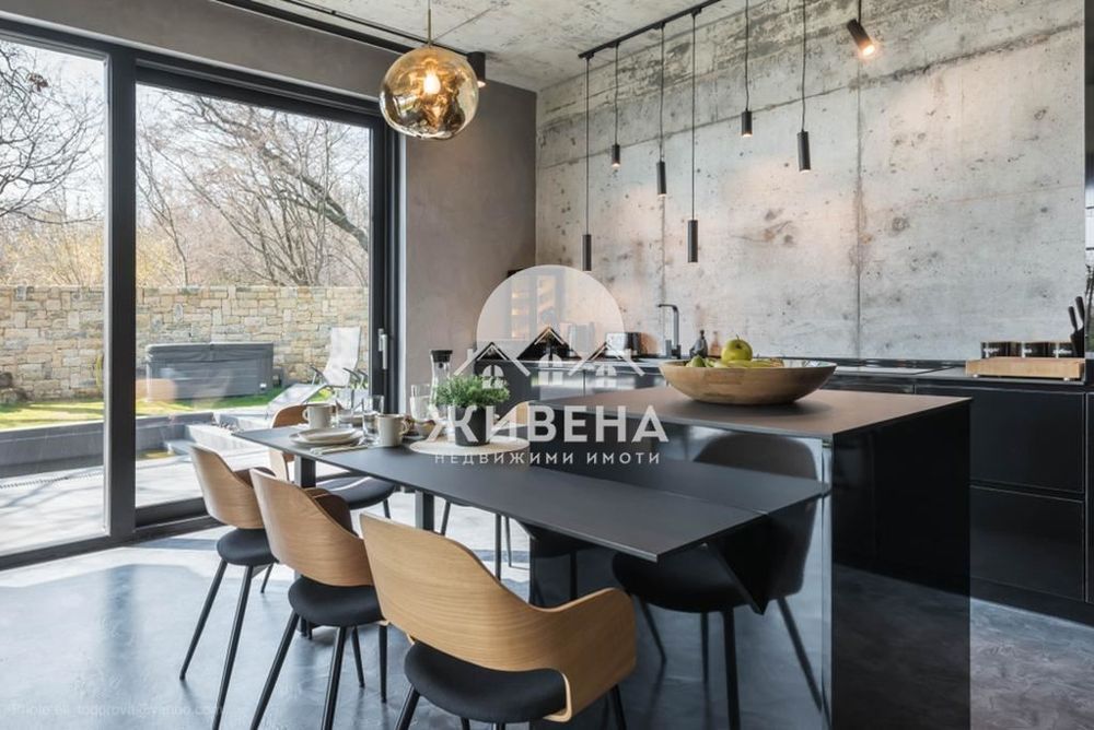 Луксозна къща под наем, м-т Манастирски рид, площ 200 кв.м