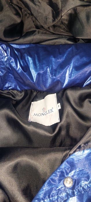 Продам желетку женскую