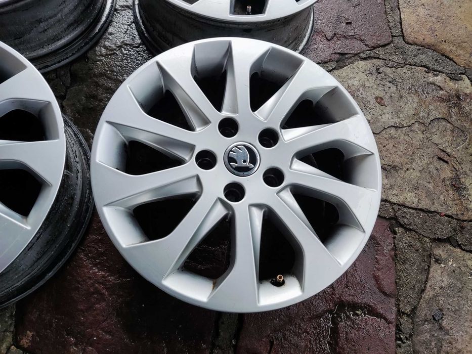 Шкода / Skoda 5х112 16 цола - оригинални лети джанти Skoda ET46