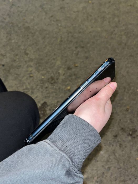 iPhone XR 35000