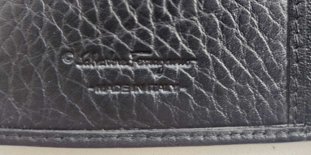 Кошелек Salvatore Ferragamo, оригинал