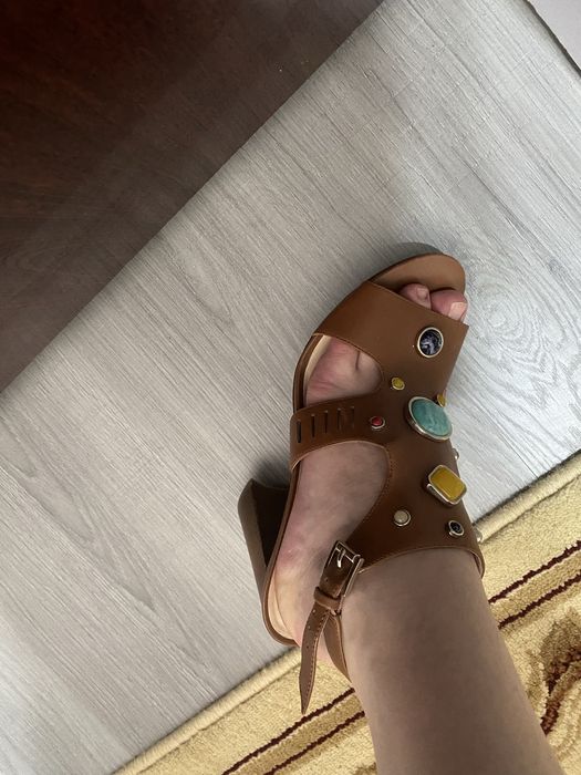 Srochna sotiladi narxi juda arzon siz kutmagan narxda atigi 169.000