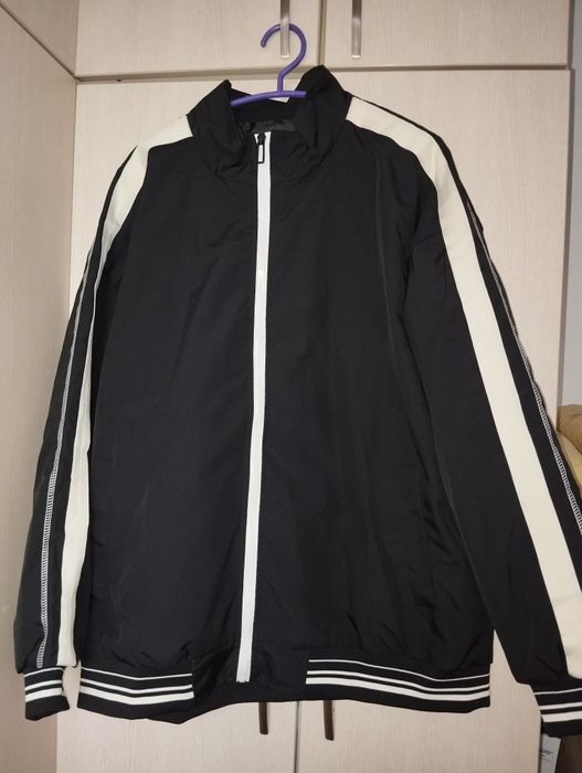 Яке унисекс модел