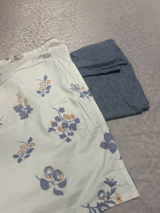 Постельное белье 6 комплектов и 2 одеяла, цена на все 15000 тенге