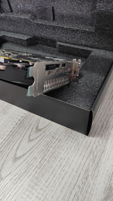 Rx 560 Dual 4GB GDDR5 in garanție