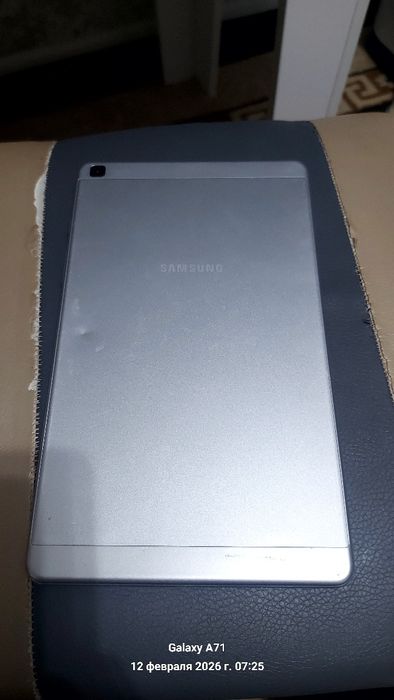 Планшет сатамын срочно!