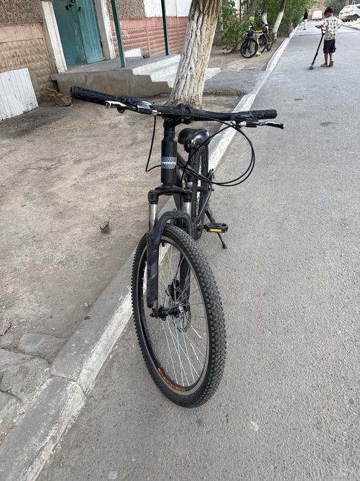 Продаетсья trinx m134
