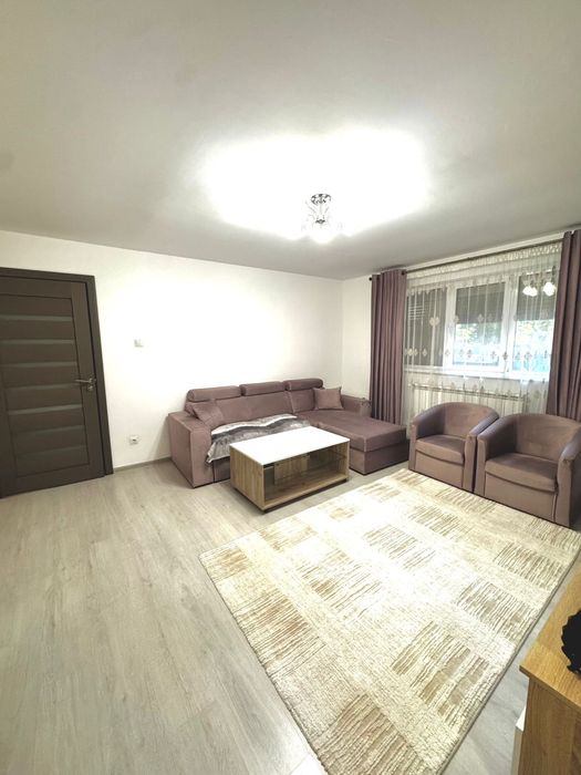 Apartament de inchiriat