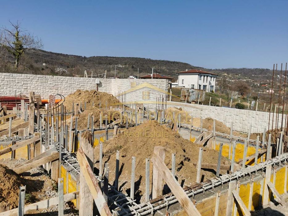 Продава се Къща в Варна, Изгрев - 250 кв.м за 1660 €/кв.м - Снимка #10