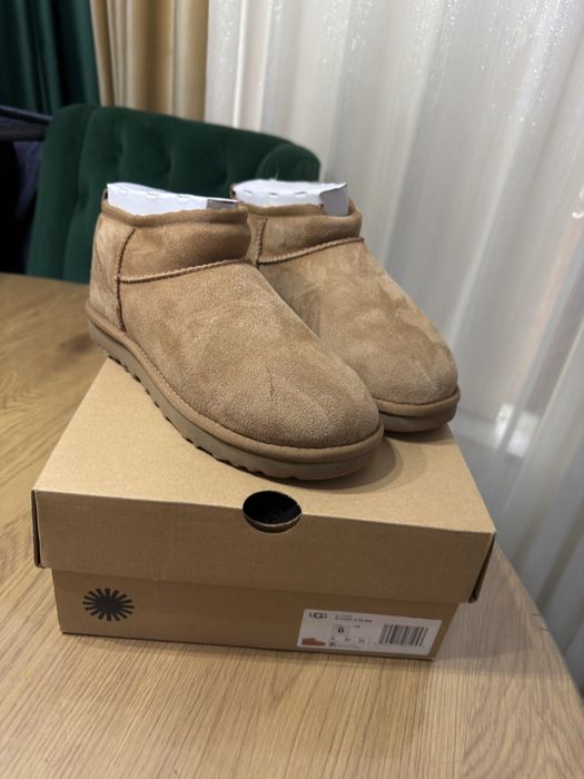 Ugg clasic ultra mini marimea 37