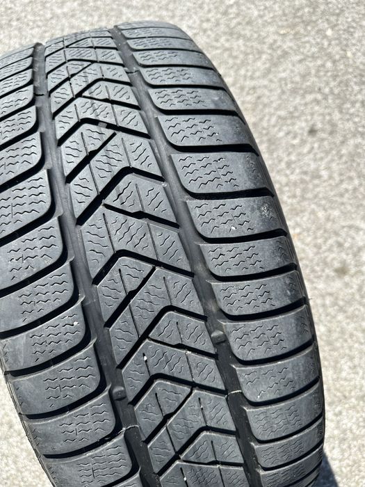 PIRELLI SOTTOZERO 3  run flat  245/50/18
