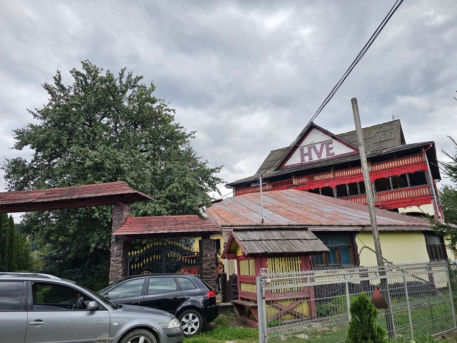 De vanzare in Bucovina Hotel si sala de evenimente