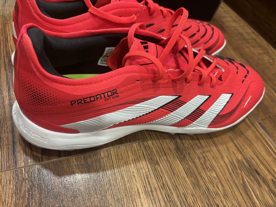 Маратонки за футбол/стоножки