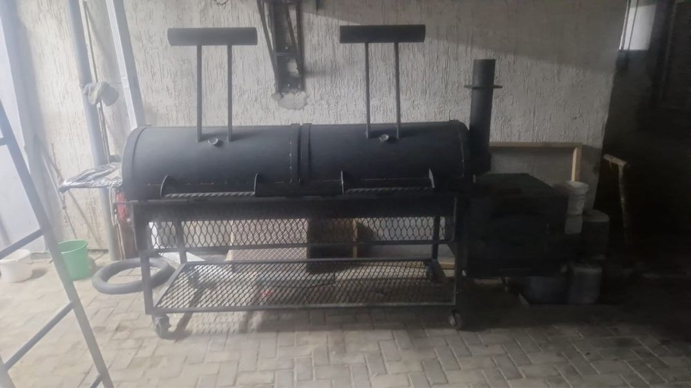 Смокер для готовки мясо