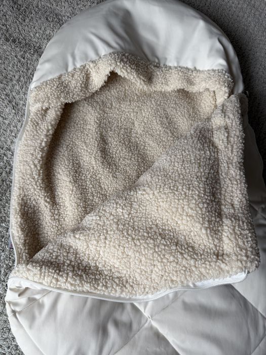 Кокон для новорожденных