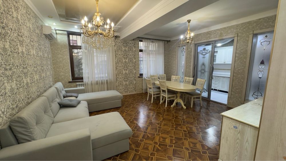 Квартира 4/1/4 Ул. Бабура Ориентир-Piramit Tower