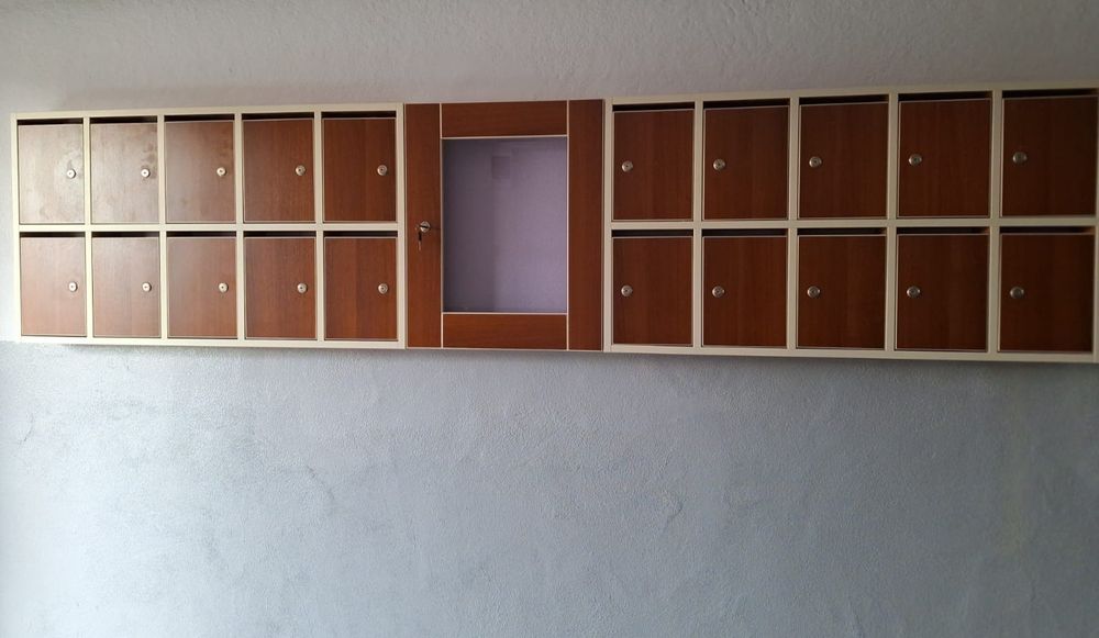 Cutii postale pentru scari de bloc