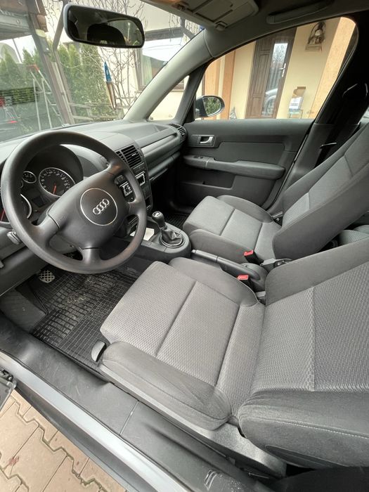 Vand Audi A2 1.4TDI, consum mic de carburant!