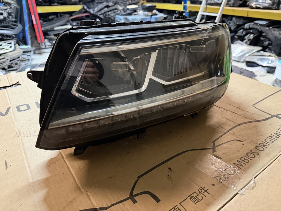 Far stanga Volkswagen Tiguan 5N Full Led 2015/2016/2017/2018/2019
