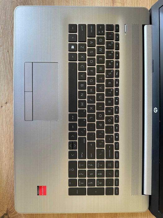 Laptop HP 470 G7 17.3" - Intel i7-10510U | 16GB RAM | SSD 500GB