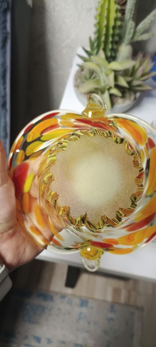 Продаю конфетницу