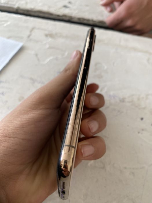 Iphone xs max 64 gb