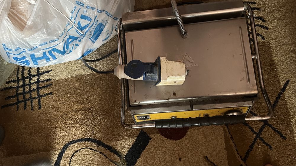 Прижимной тостер для донеров