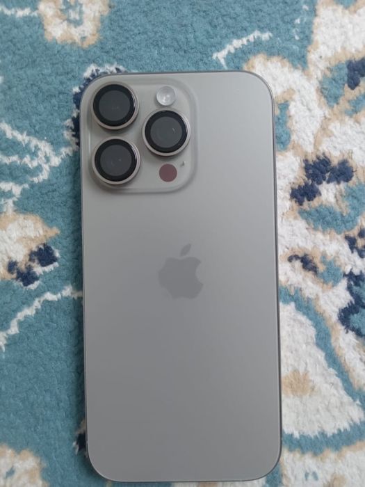 Продаю айфон 16 про 128 гб