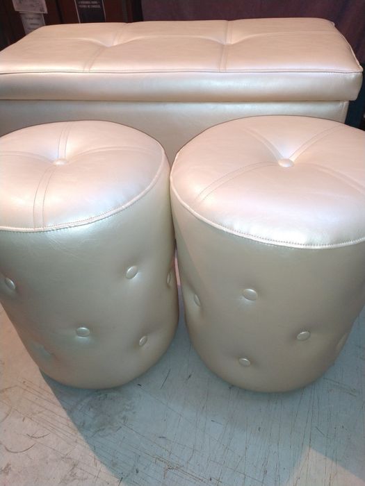 Пуфики в любой цветовой гамме